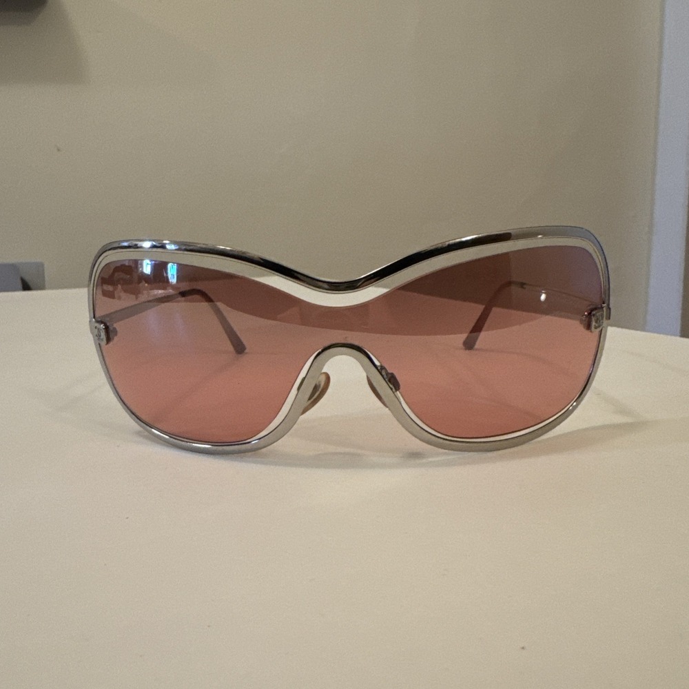 Chanel Sunglasses 4031 Women's Pink / Silver with case Excellent - Picture 2 of 9
